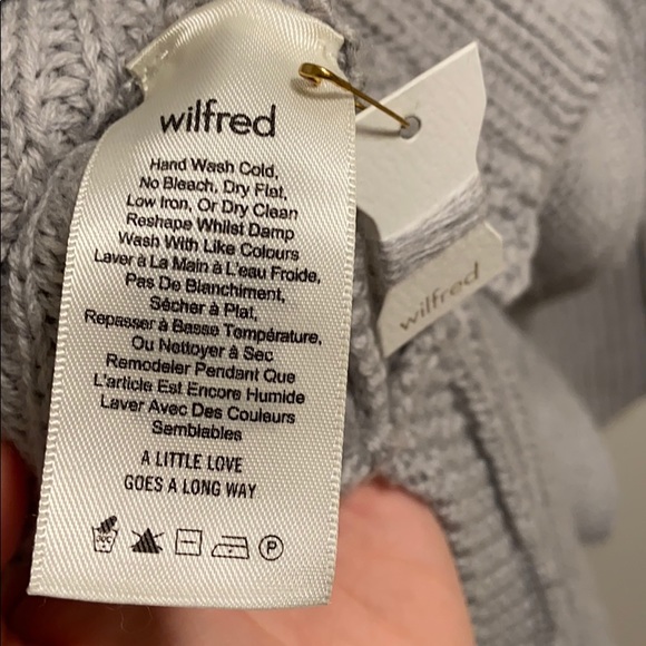 Aritzia // Wilfred Durandal Sleeveless Sweater - Picture 11 of 13